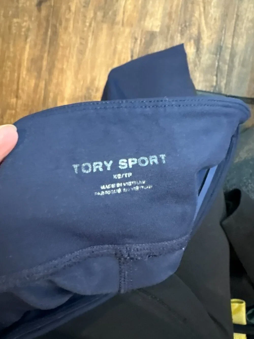 Tory Burch Sport Lip Print Performance Leggings